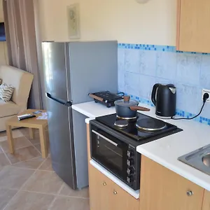 Apartment Reverenza, Lixouri